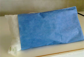 almohada y funda desechable .45 X .65